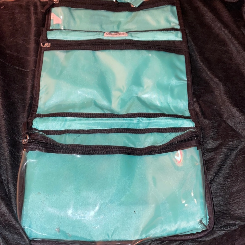 Makeup Bag - Picture 2 of 6